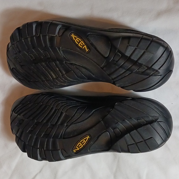 KEEN Presidio Womens Black Leather Shoes Size 9 - Picture 3 of 7